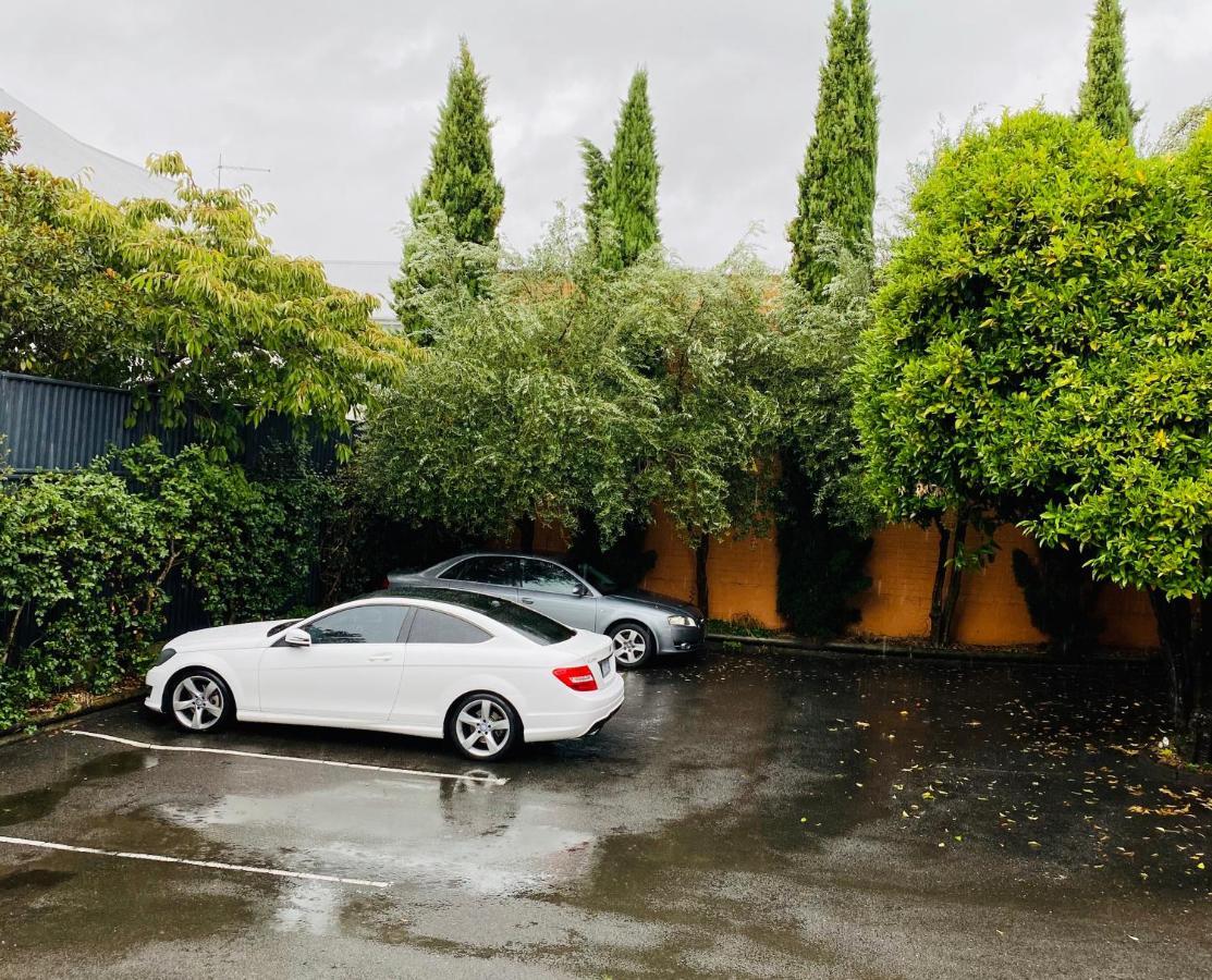 The Mews Motel Launceston Bagian luar foto