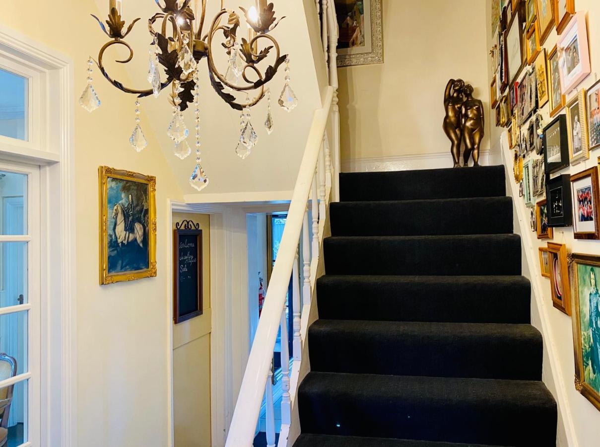 The Mews Motel Launceston Bagian luar foto